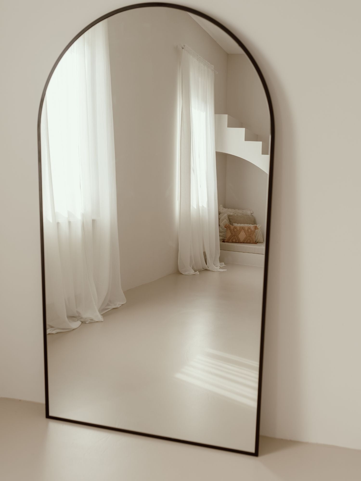 Grote Staande Spiegel Ovaal 180x100 Zwart